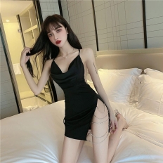 Women Nightclub Sexy Slim Strap Backless Dress Fit Side Split Chain Slim Fit Spicy Girl Wrap Hip Clothing